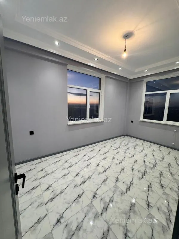 Satılır 2 otaqlı yeni tikili 62 m²