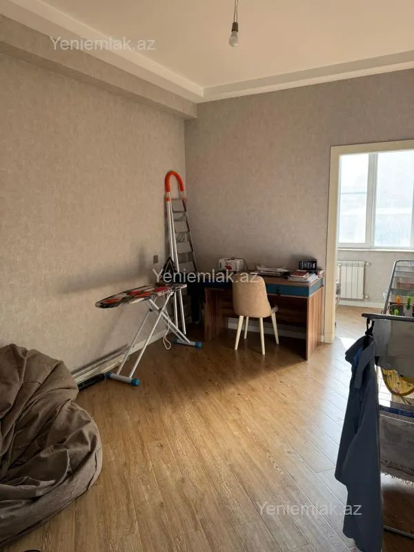 Satılır 4 otaqlı yeni tikili 184 m²