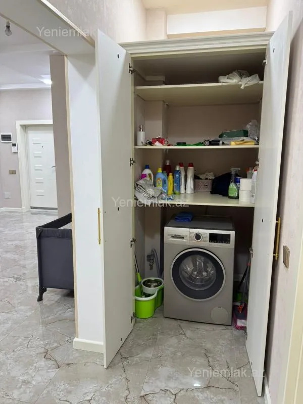 Satılır 4 otaqlı yeni tikili 184 m²