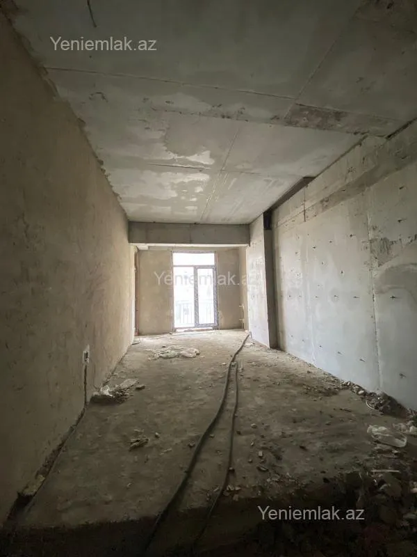 Satılır 1 otaqlı yeni tikili 70 m²