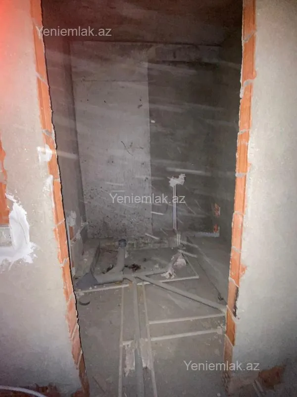Satılır 1 otaqlı yeni tikili 70 m²