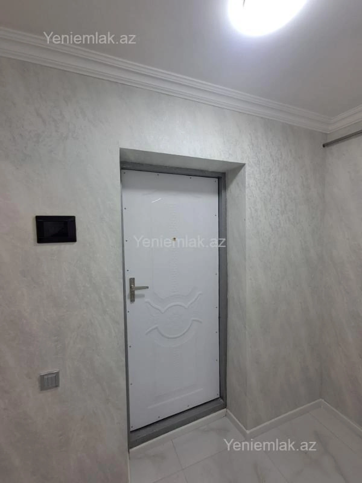 Satılır 2 otaqlı köhnə tikili 50 m²