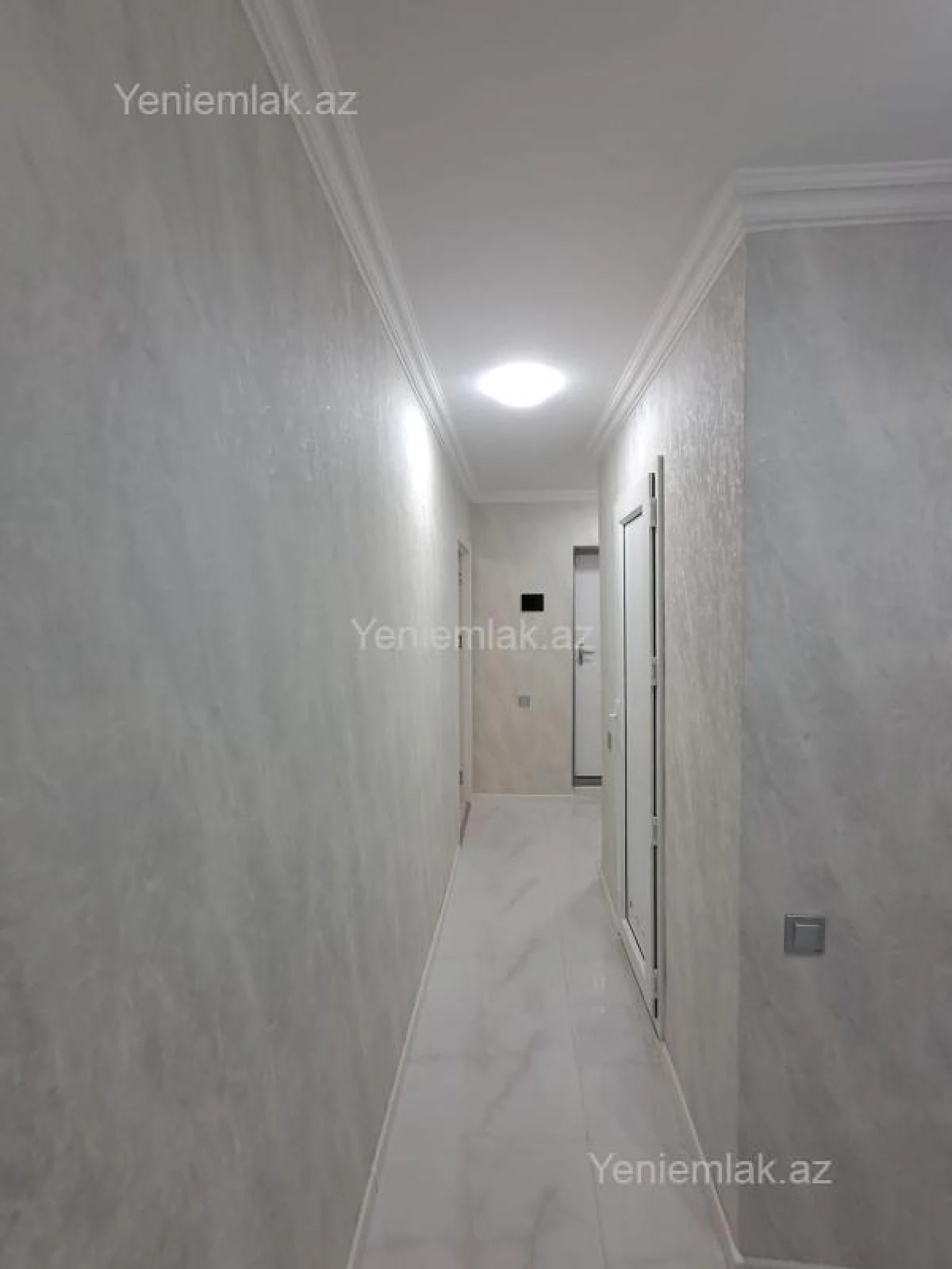 Satılır 2 otaqlı köhnə tikili 50 m²