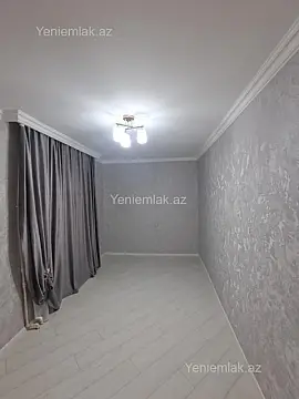 Satılır 2 otaqlı köhnə tikili 50 m²