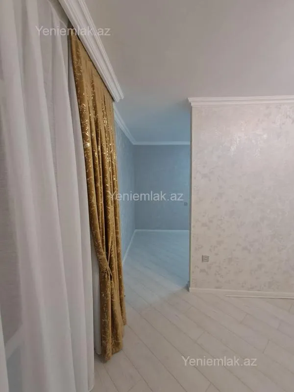 Satılır 2 otaqlı köhnə tikili 50 m²