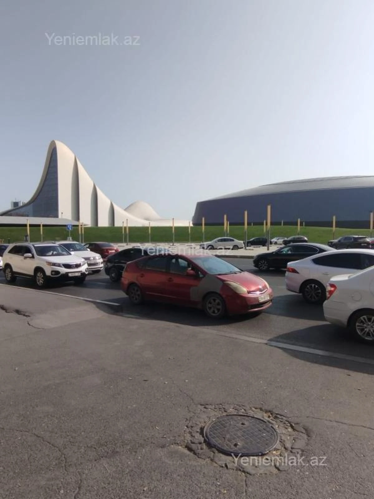 Satılır 3 otaqlı köhnə tikili 80 m²