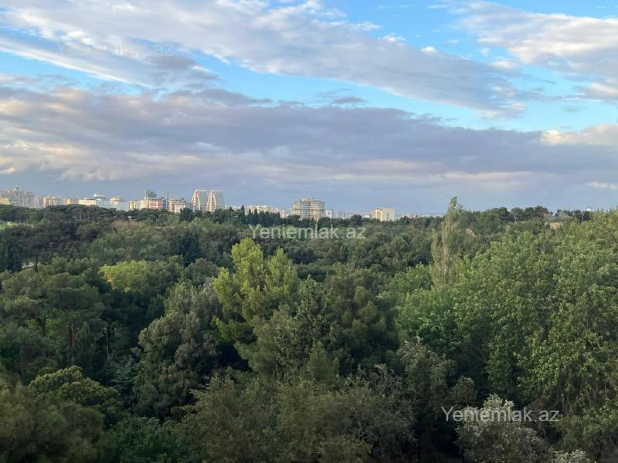 Satılır 3 otaqlı yeni tikili 140 m²