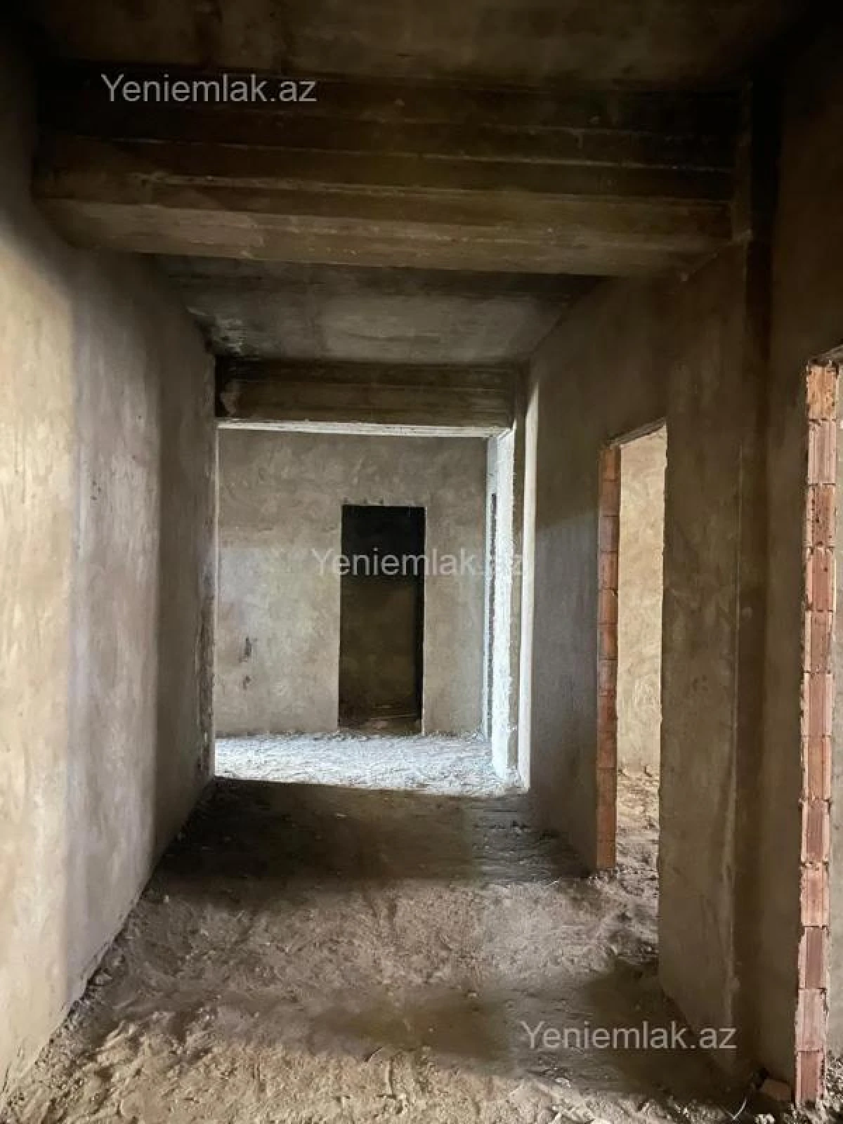 Satılır 3 otaqlı yeni tikili 140 m²