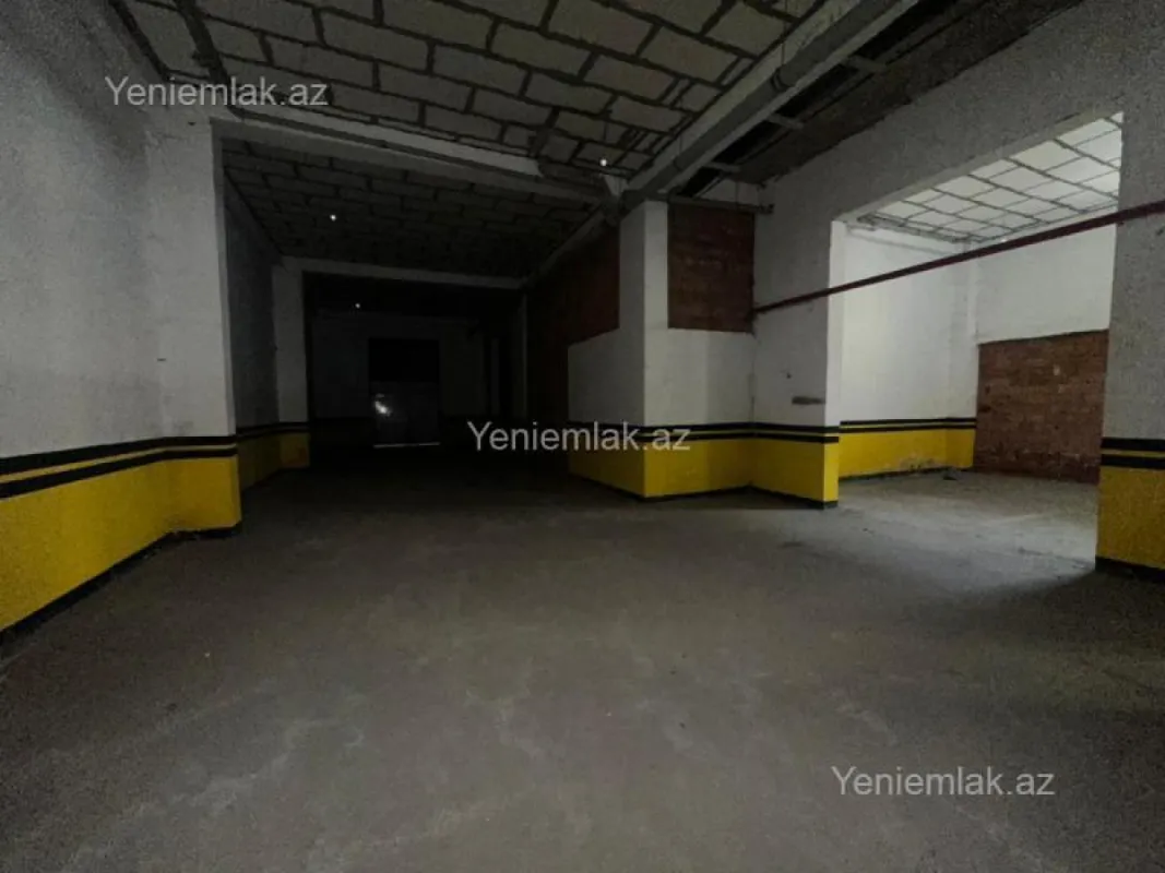 Satılır obyekt 792 m²