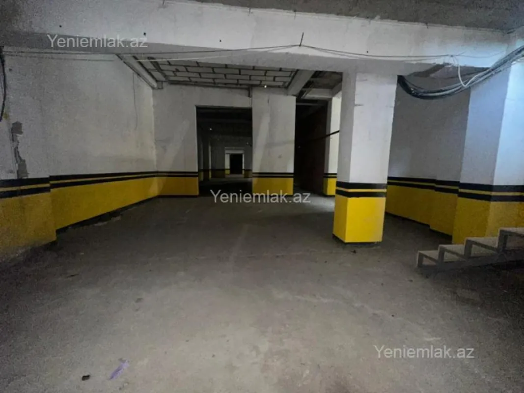 Satılır obyekt 792 m²