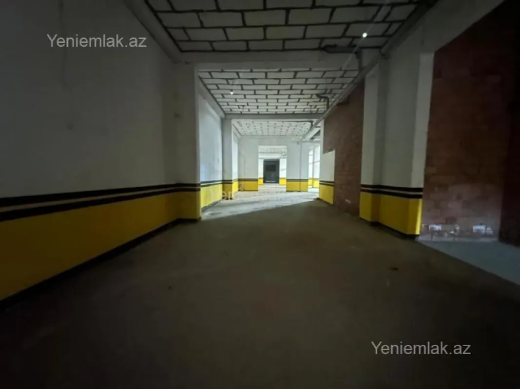 Satılır obyekt 792 m²