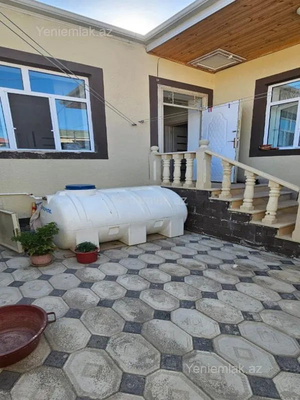 Satılır 3 otaqlı həyət evi 86 m²