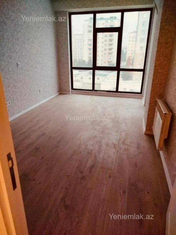 Satılır 3 otaqlı yeni tikili 102 m²