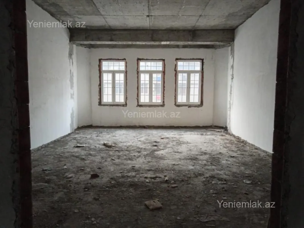 Satılır 5 otaqlı yeni tikili 245 m²