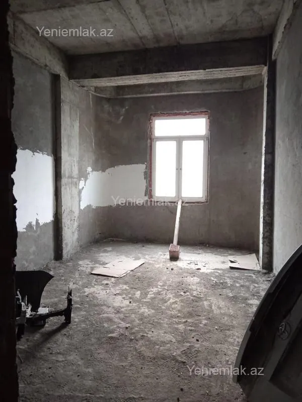 Satılır 5 otaqlı yeni tikili 245 m²