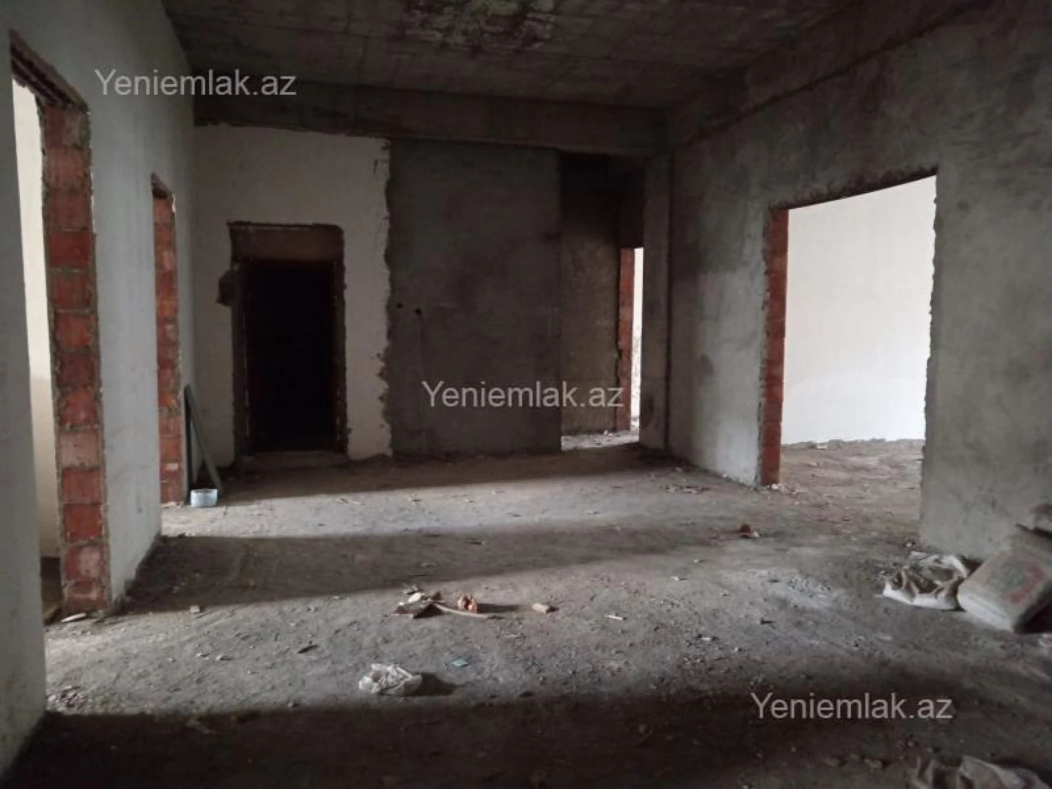 Satılır 5 otaqlı yeni tikili 245 m²