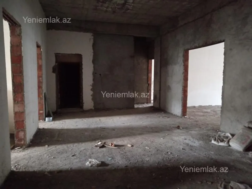 Satılır 5 otaqlı yeni tikili 245 m²