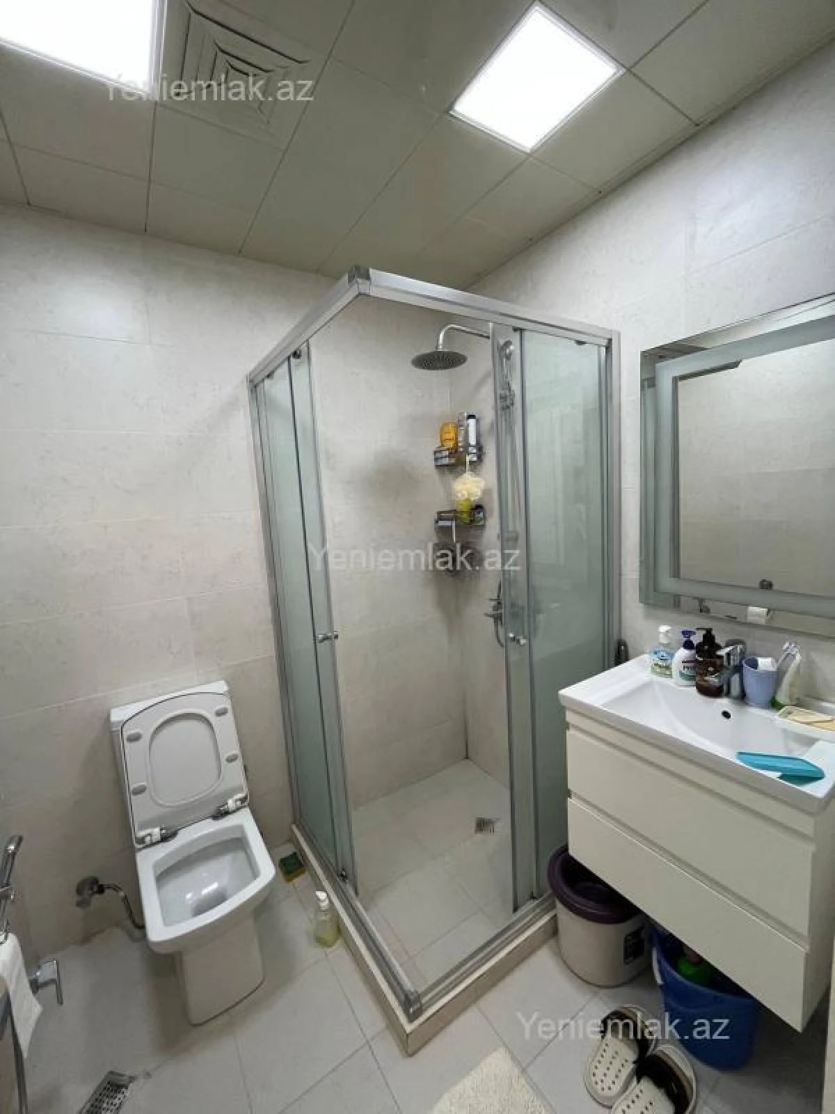 Satılır 2 otaqlı yeni tikili 75 m²