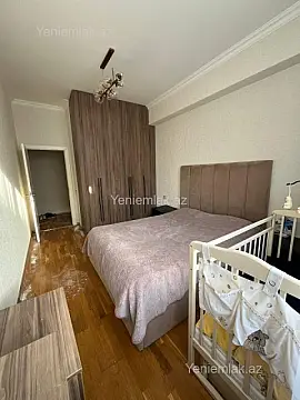 Satılır 2 otaqlı yeni tikili 75 m²