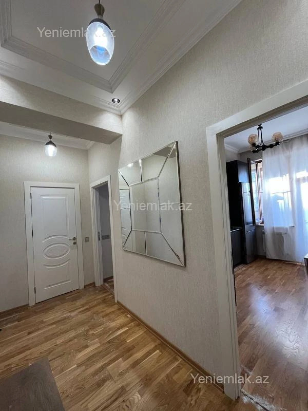 Satılır 2 otaqlı yeni tikili 75 m²
