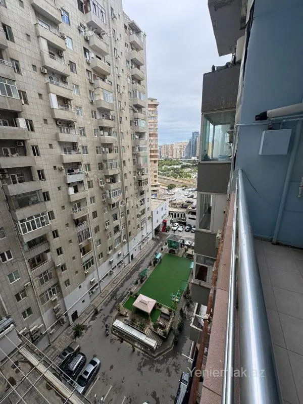 Satılır 2 otaqlı yeni tikili 95 m²