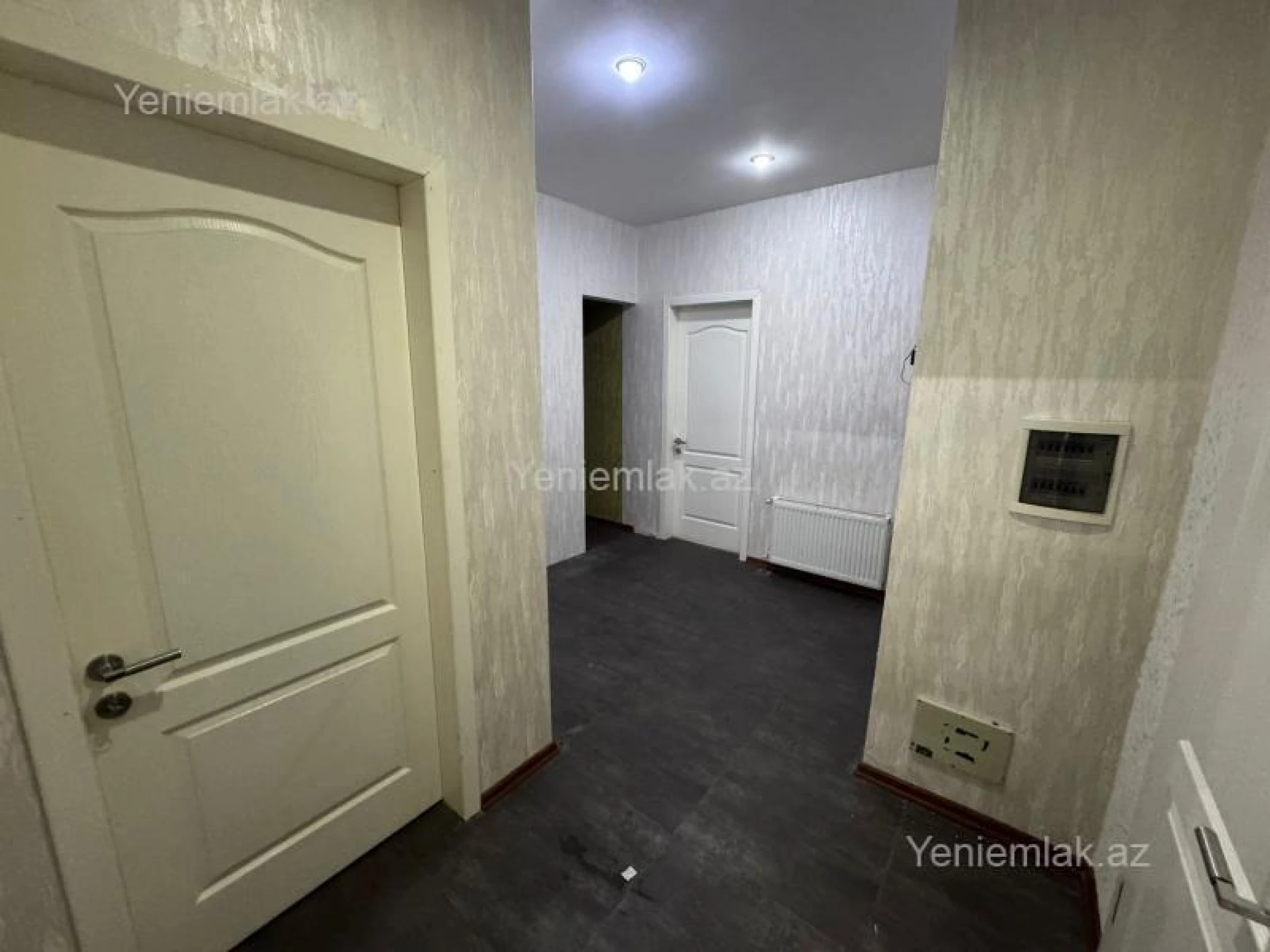 Satılır 2 otaqlı yeni tikili 95 m²