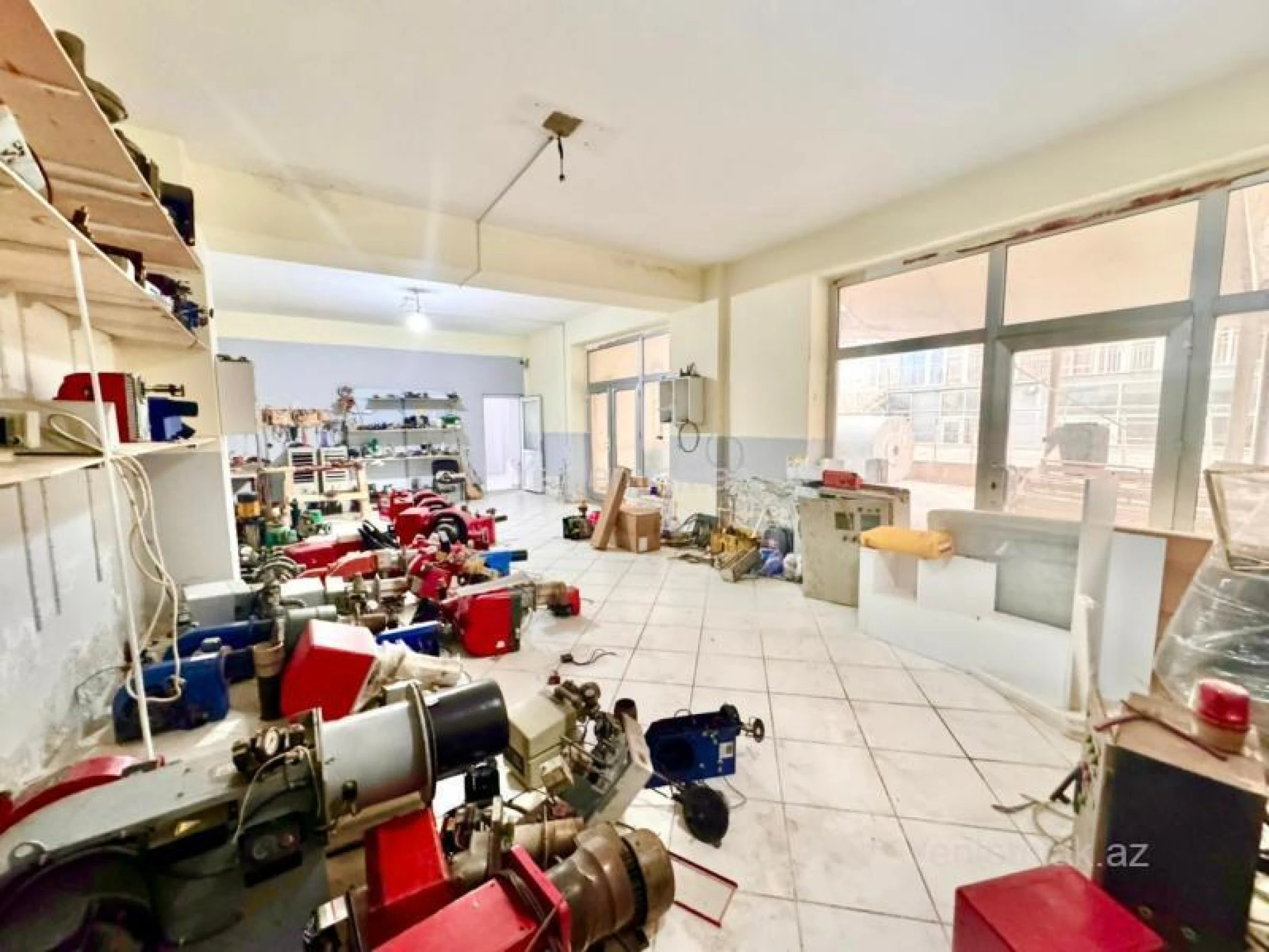 Satılır 3 otaqlı obyekt 104 m²