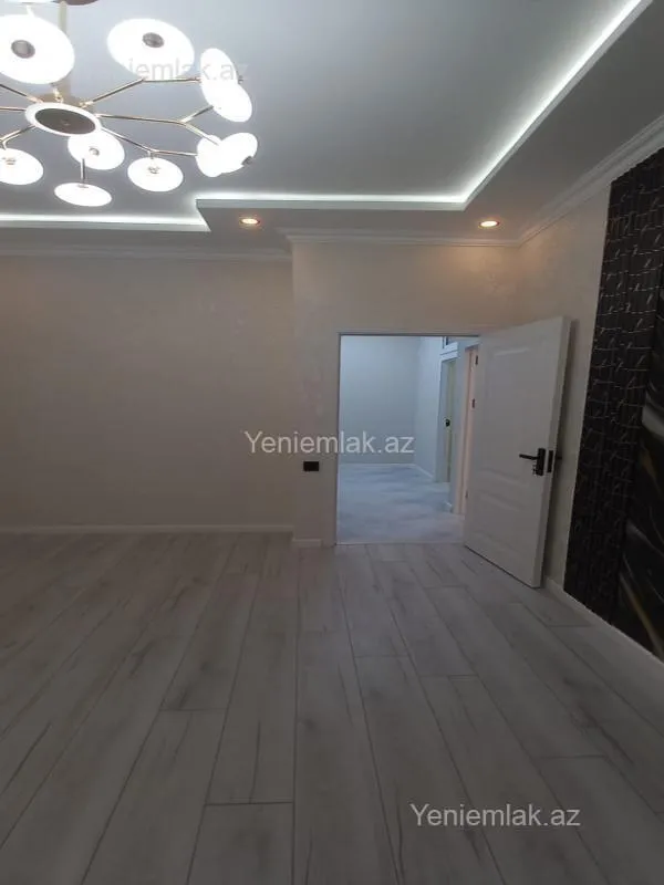 Satılır 3 otaqlı yeni tikili 65 m²