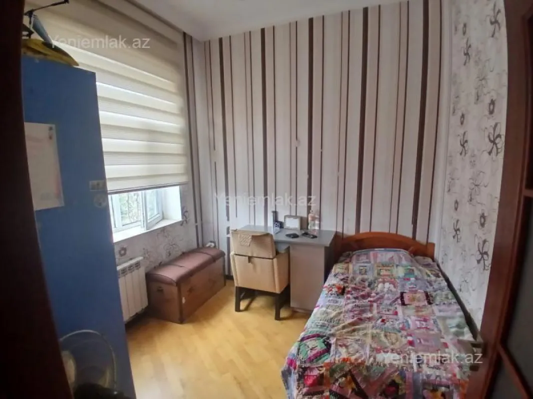 Satılır 4 otaqlı həyət evi 75 m²