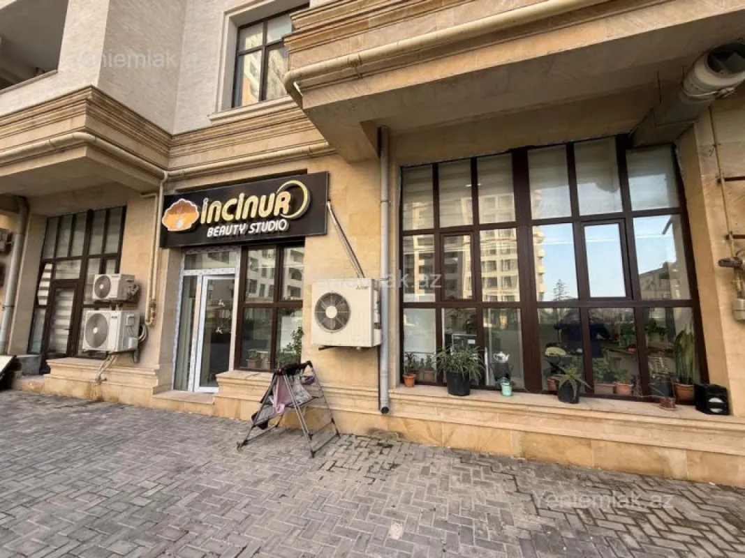 Satılır 4 otaqlı obyekt 58 m²