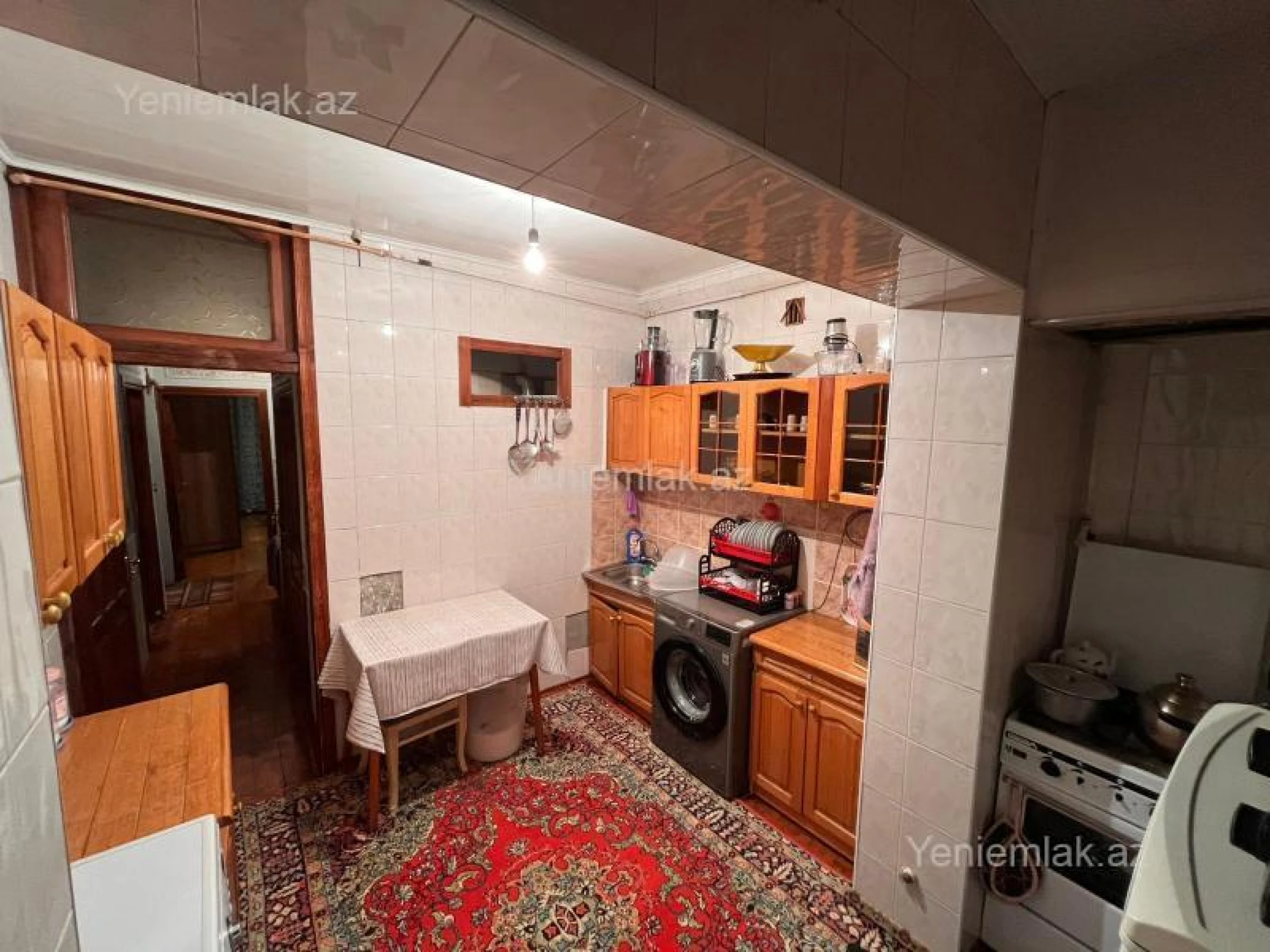 Satılır 2 otaqlı köhnə tikili 60 m²