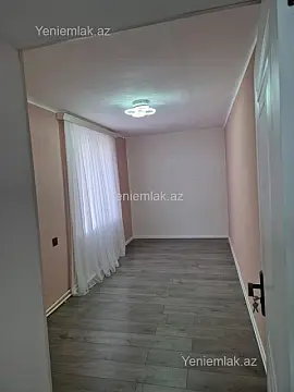 Satılır 3 otaqlı köhnə tikili 50 m²