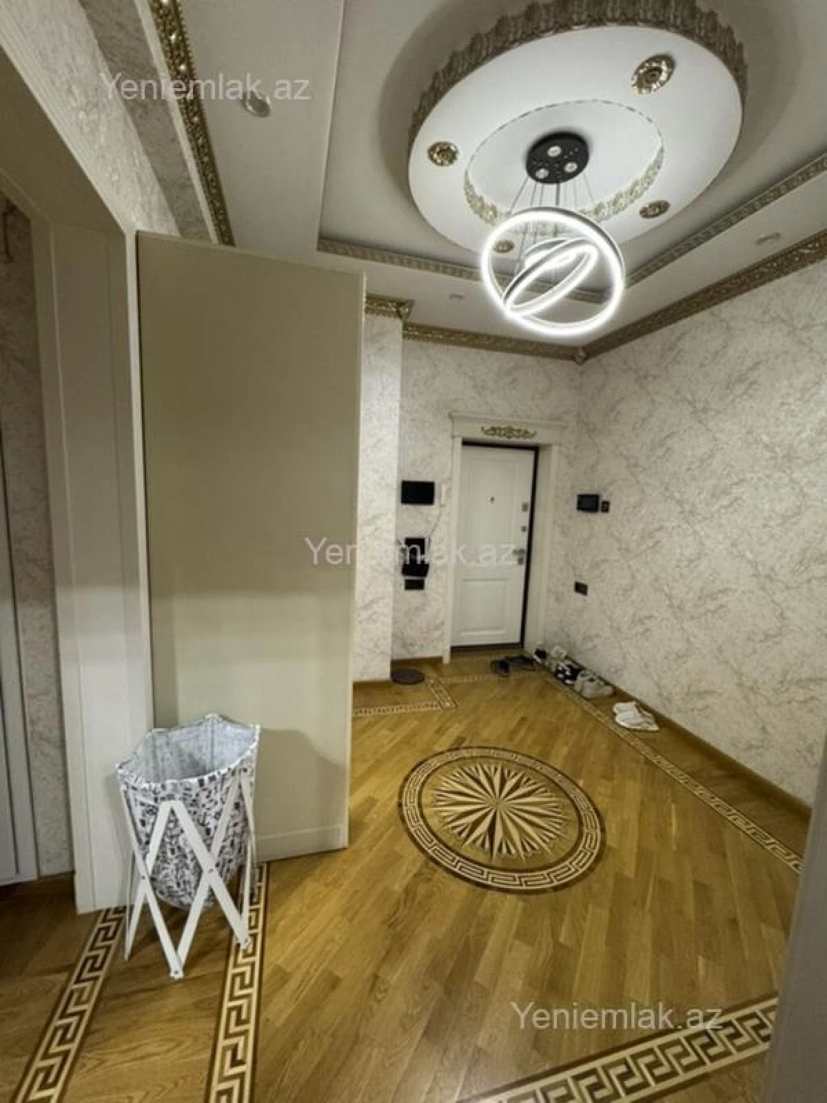 Satılır 2 otaqlı yeni tikili 86 m²