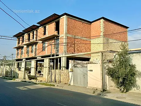 Satılır 10 otaqlı obyekt 1800 m²