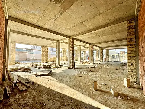 Satılır 10 otaqlı obyekt 1800 m²