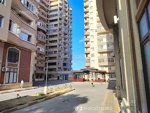 Satılır 3 otaqlı yeni tikili 150 m²