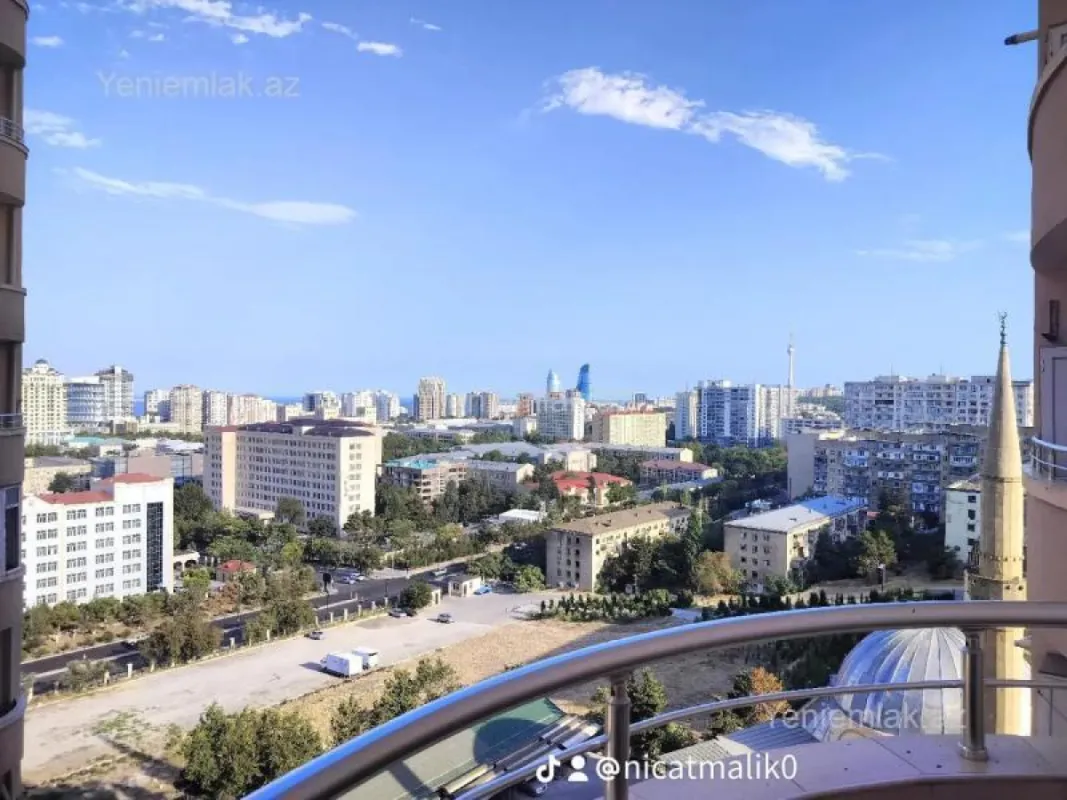 Satılır 3 otaqlı yeni tikili 150 m²