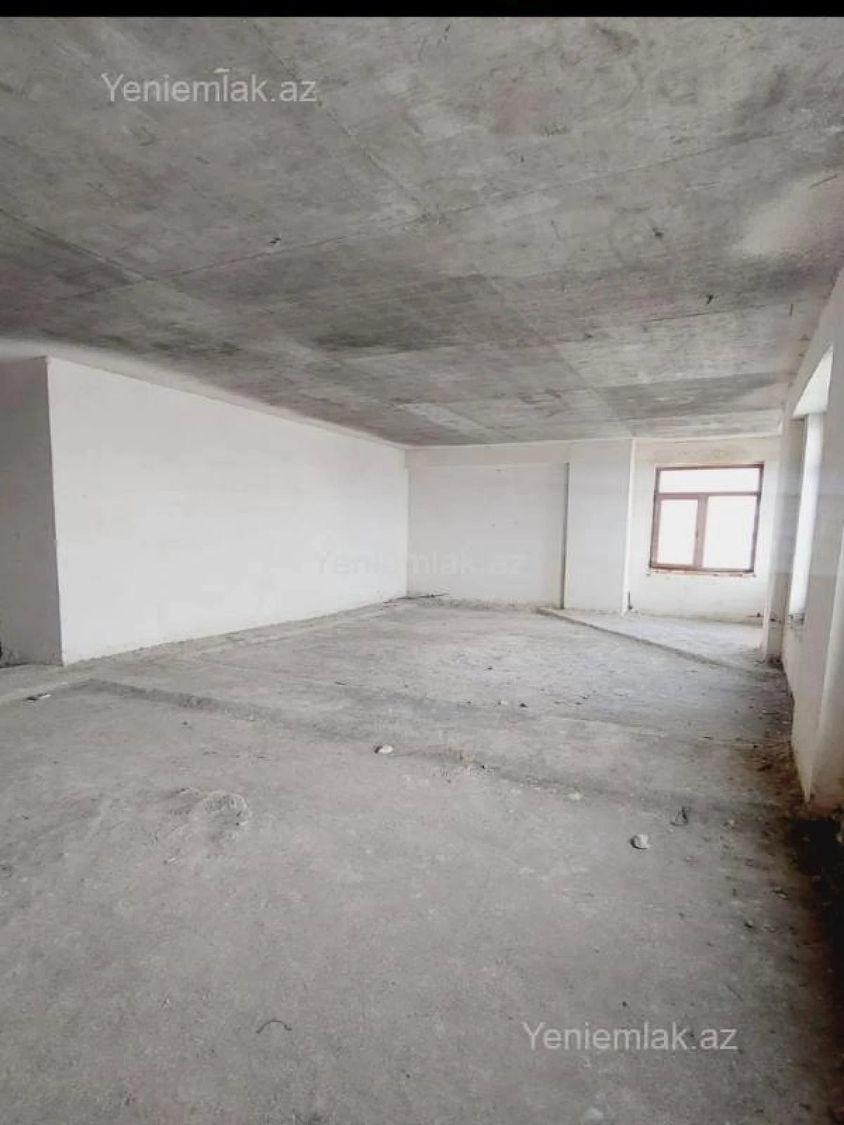Satılır 3 otaqlı yeni tikili 150 m²
