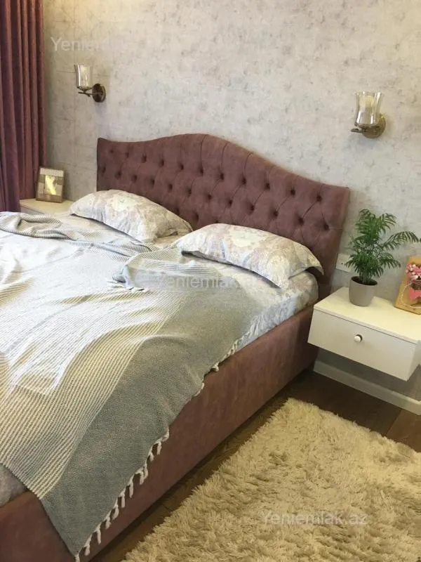 Satılır 2 otaqlı köhnə tikili 65 m²