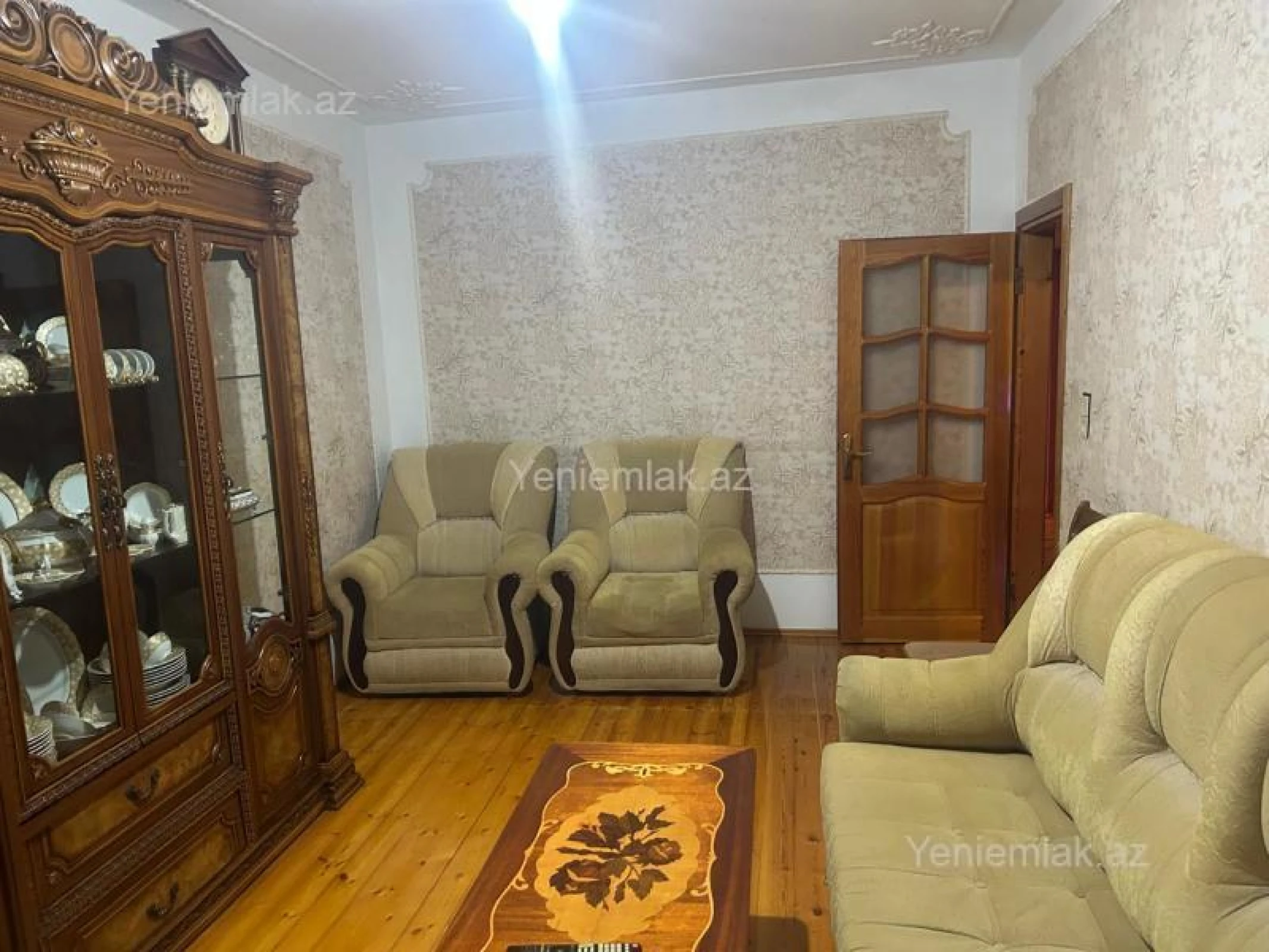 Satılır 3 otaqlı köhnə tikili 80 m²