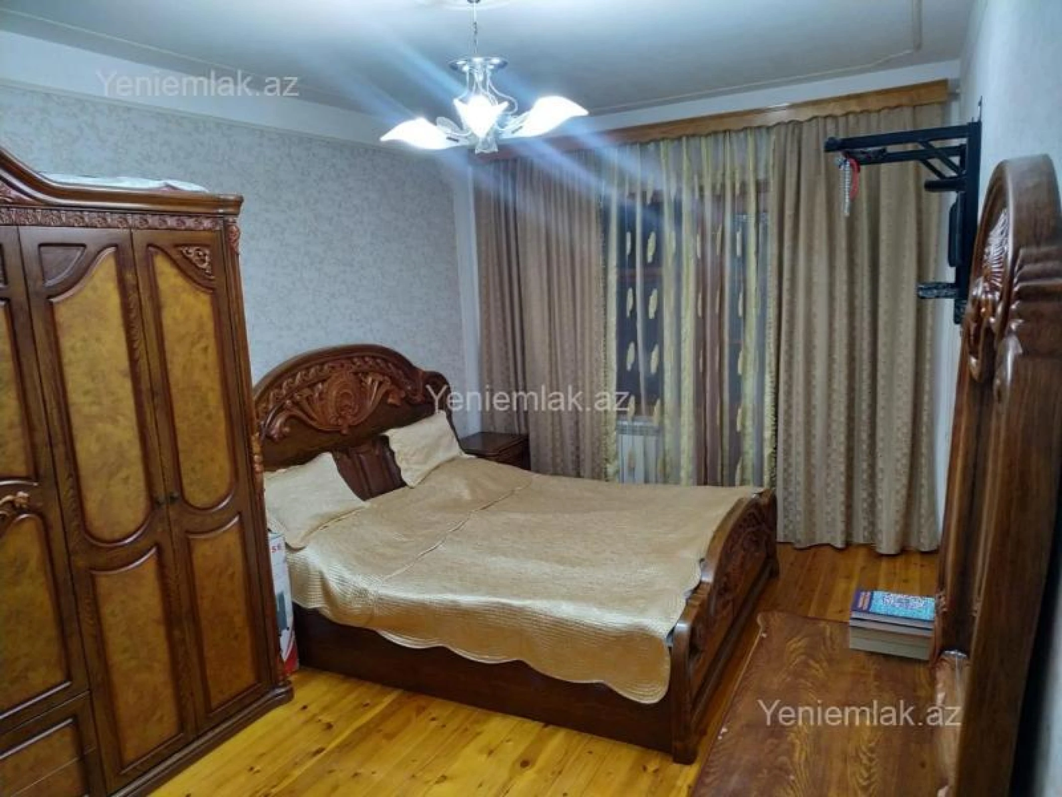 Satılır 3 otaqlı köhnə tikili 80 m²