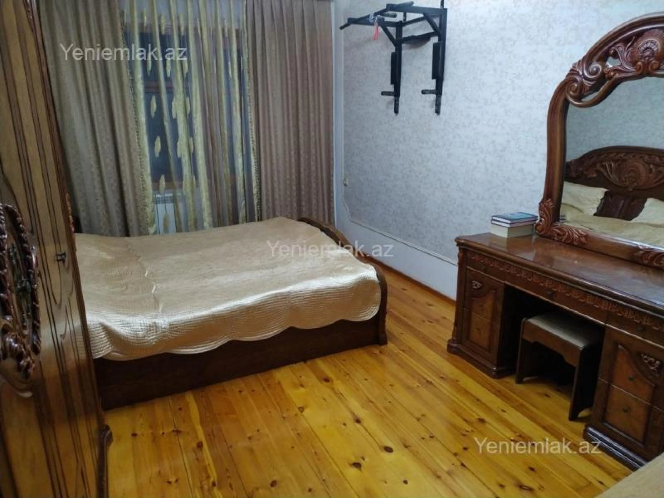 Satılır 3 otaqlı köhnə tikili 80 m²