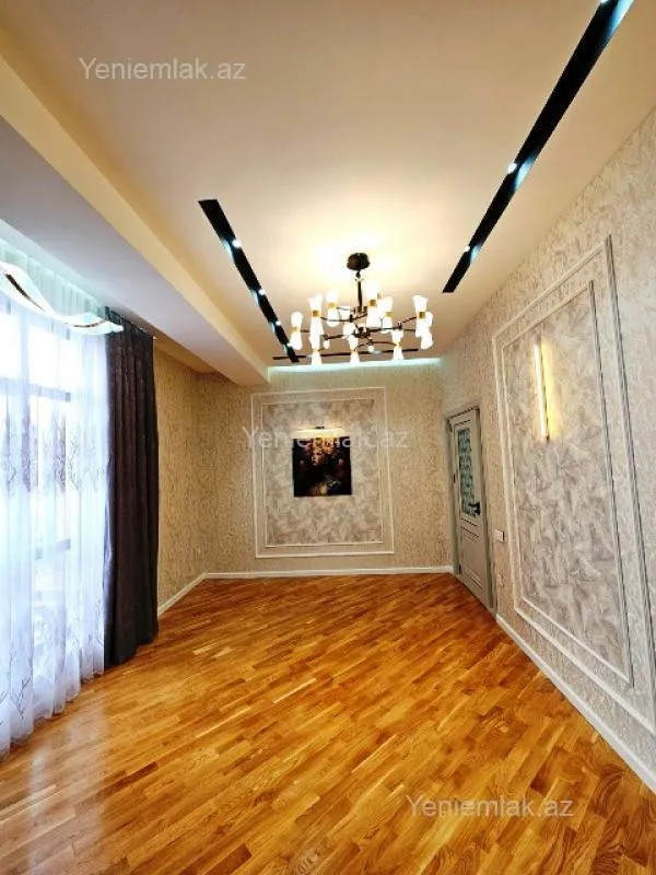 Satılır 2 otaqlı yeni tikili 76 m²