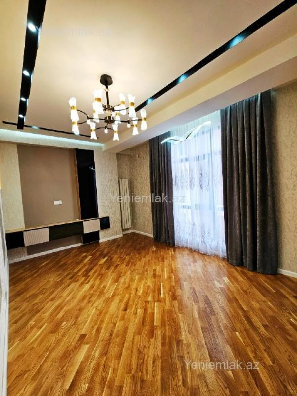 Satılır 2 otaqlı yeni tikili 76 m²