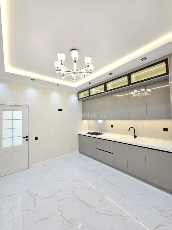 Satılır 3 otaqlı yeni tikili 112 m²