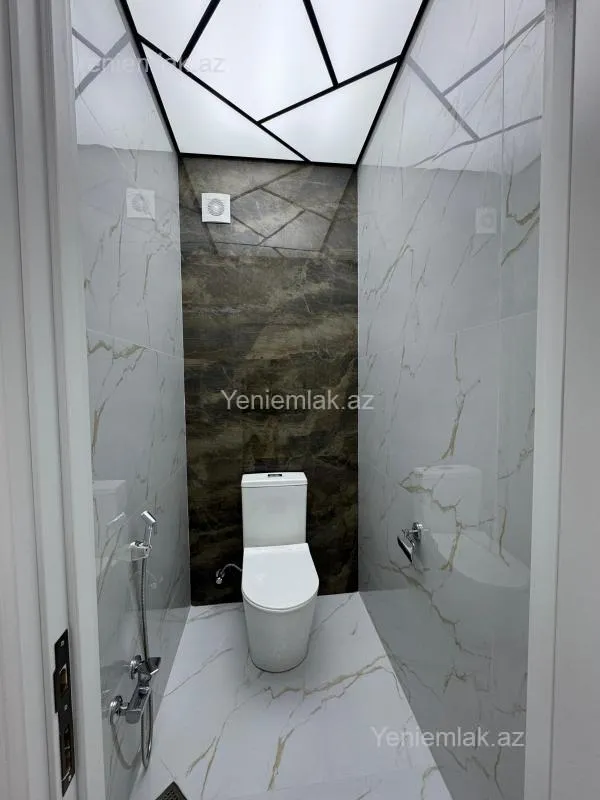 Satılır 3 otaqlı yeni tikili 112 m²