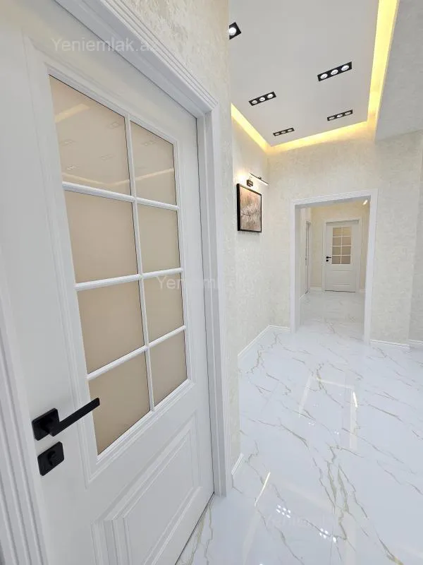 Satılır 3 otaqlı yeni tikili 112 m²