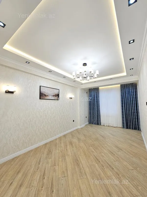 Satılır 3 otaqlı yeni tikili 112 m²