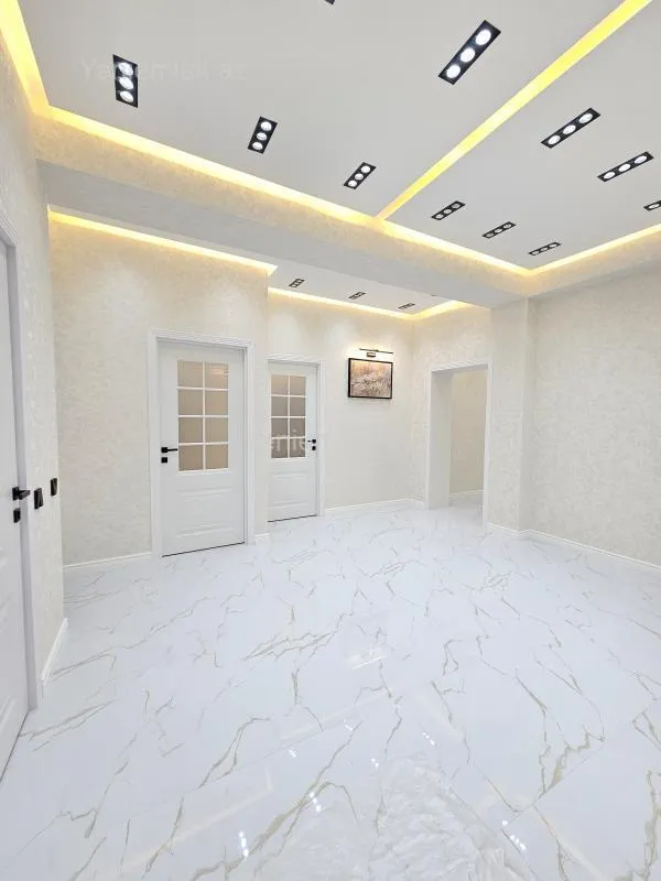 Satılır 3 otaqlı yeni tikili 112 m²