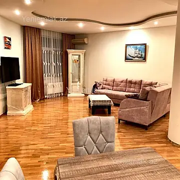 Satılır 3 otaqlı yeni tikili 170 m²